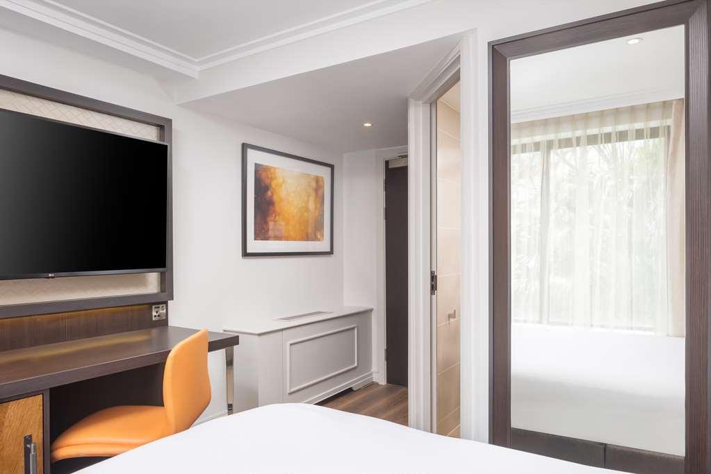 Doubletree By Hilton London - Hyde Park Hotel Room photo